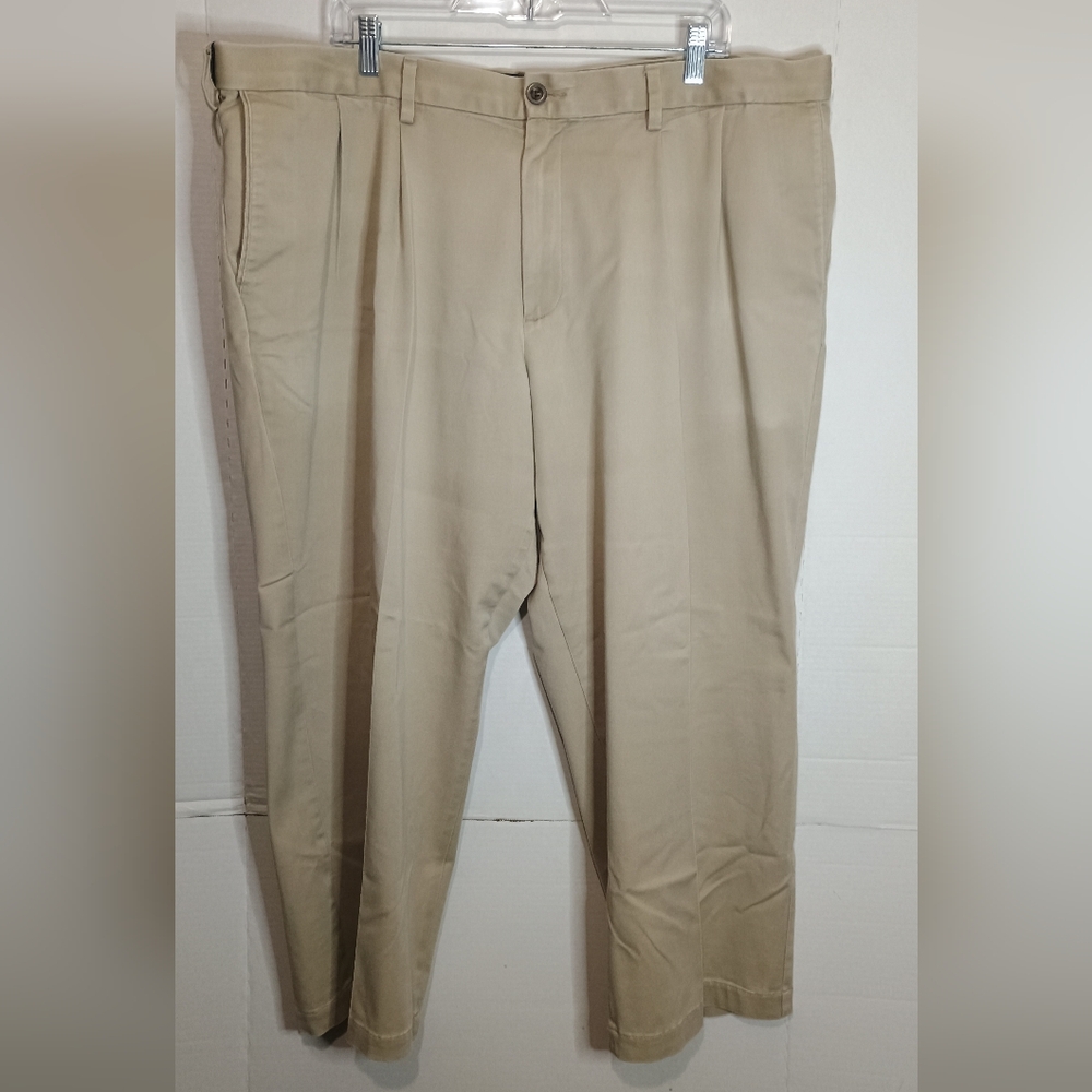 Dockers Men's Tan Relax Fit Pants Size 44x30
